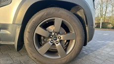 Land Rover Defender 2.0 D200 110 5dr Auto Diesel Estate